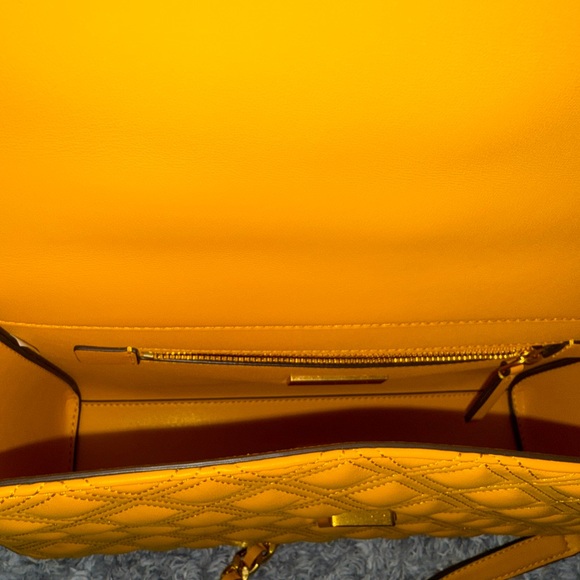 Tory Burch Yellow Shoulder Bag - Picture 4 of 5